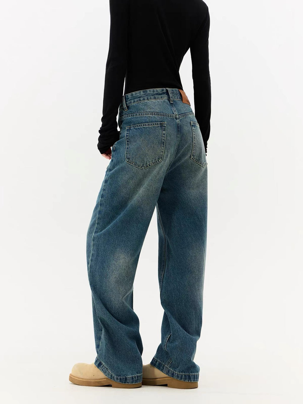 BADMUSE Heavy Rivet Wide-Leg Jeans