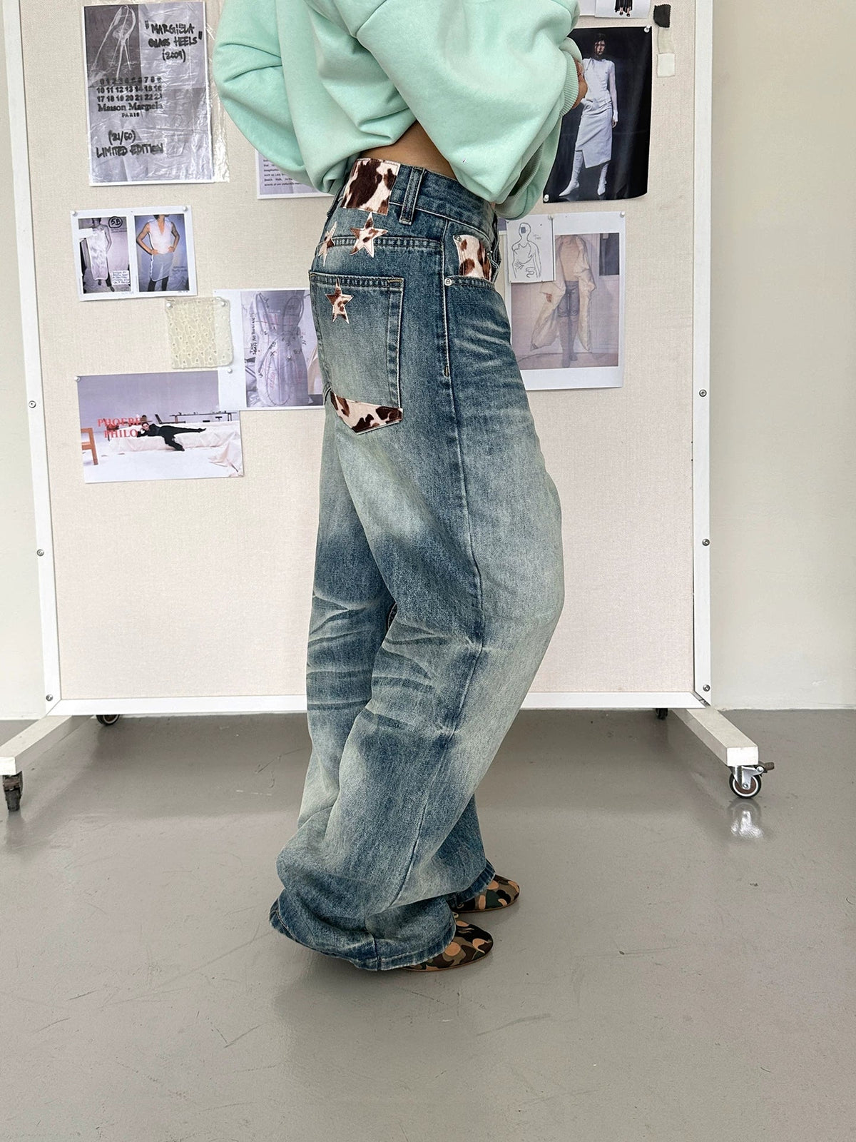 BADMUSE Star Embroidery Gradient Wide-Leg Jeans