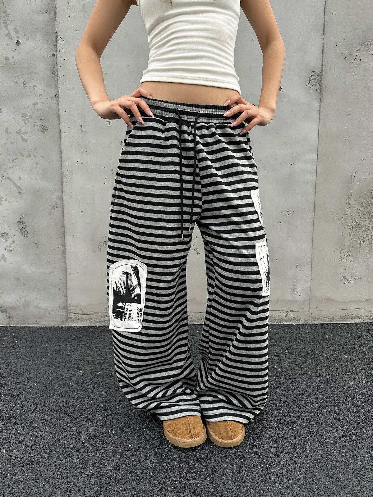 BADMUSE Unisex  Drawstring Oversized Sweatpants
