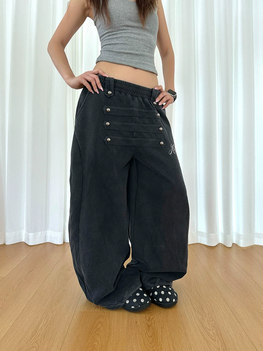 BADMUSE Beaded Curved Wide-Leg Sweatpants