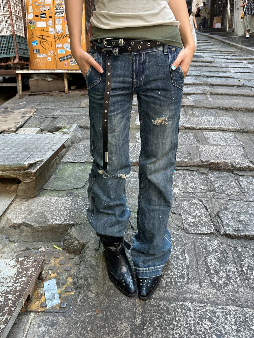 BADMUSE Washed Distressed Straight Leg Jeans
