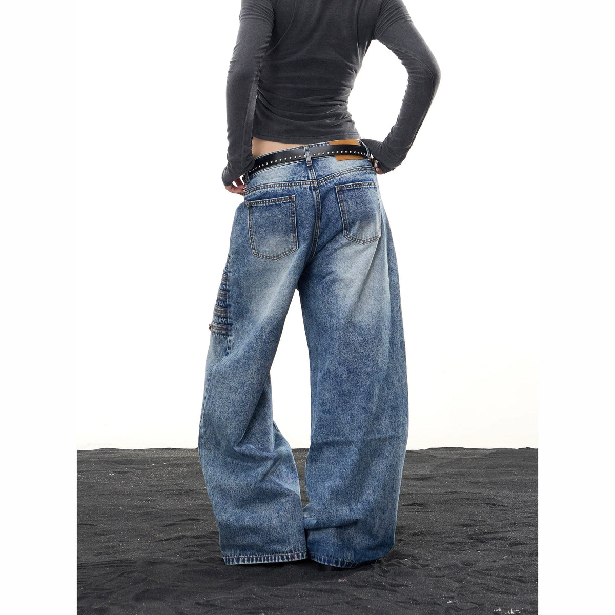 BADMUSE Multi-Button Low Waist Wide Leg Jeans
