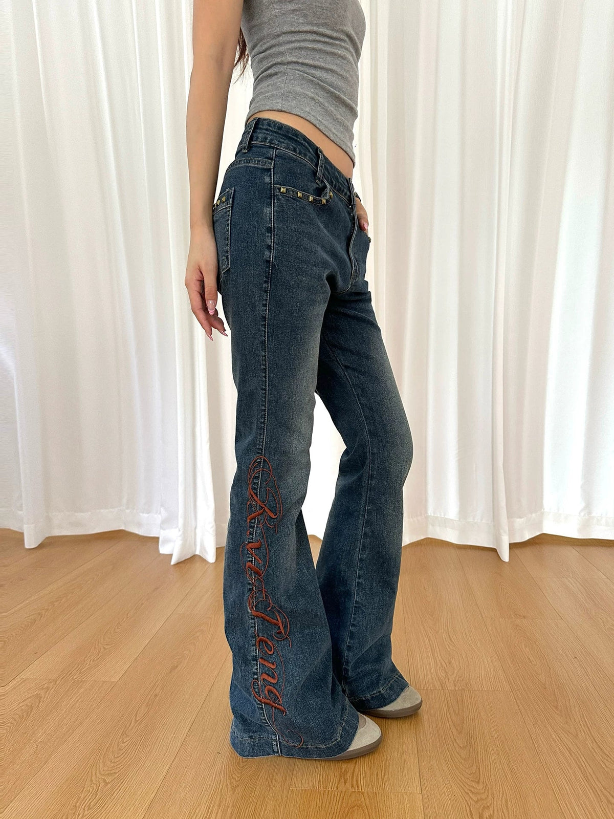 BADMUSE Retro Letter Embroidered Rivet  Flared Jeans