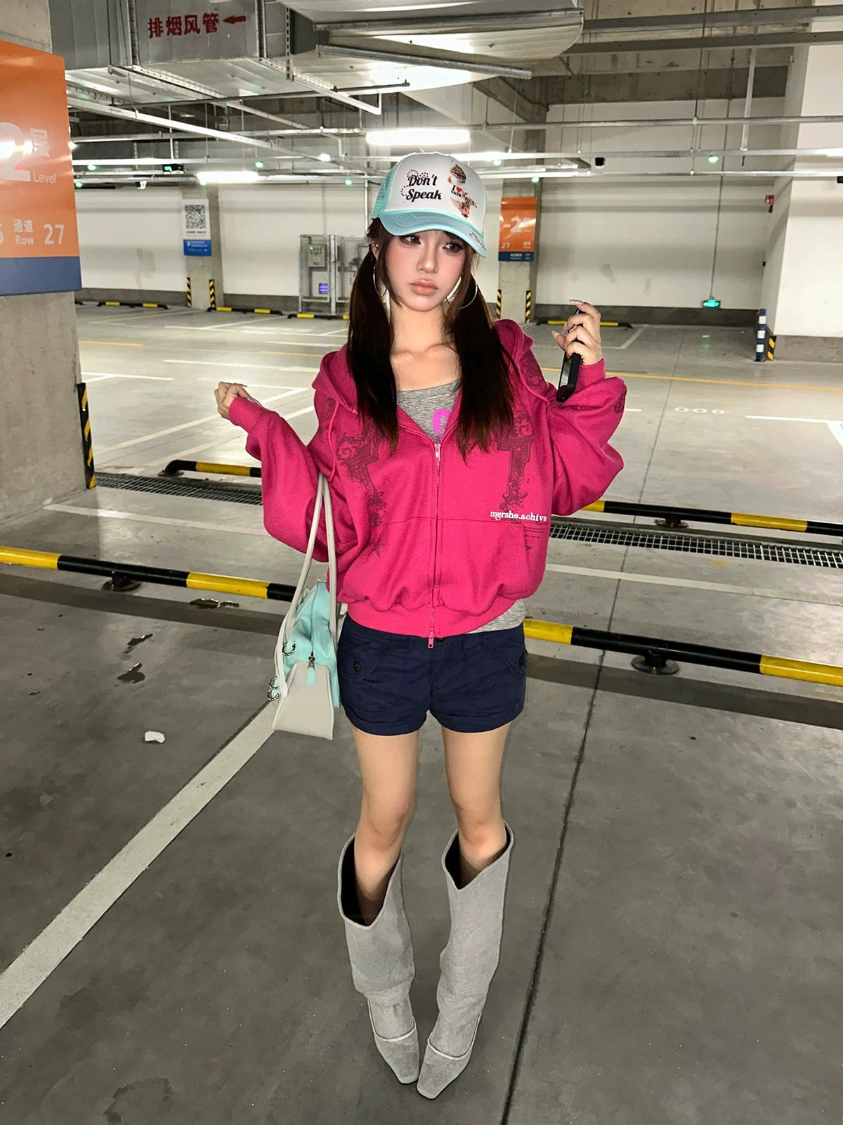 BADMUSE Waffle Graphic Zip-Up Hoodie