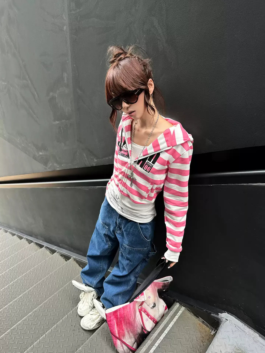 BADMUSE Y2K Contrast Stripe Graphic Zip-Up Hoodie