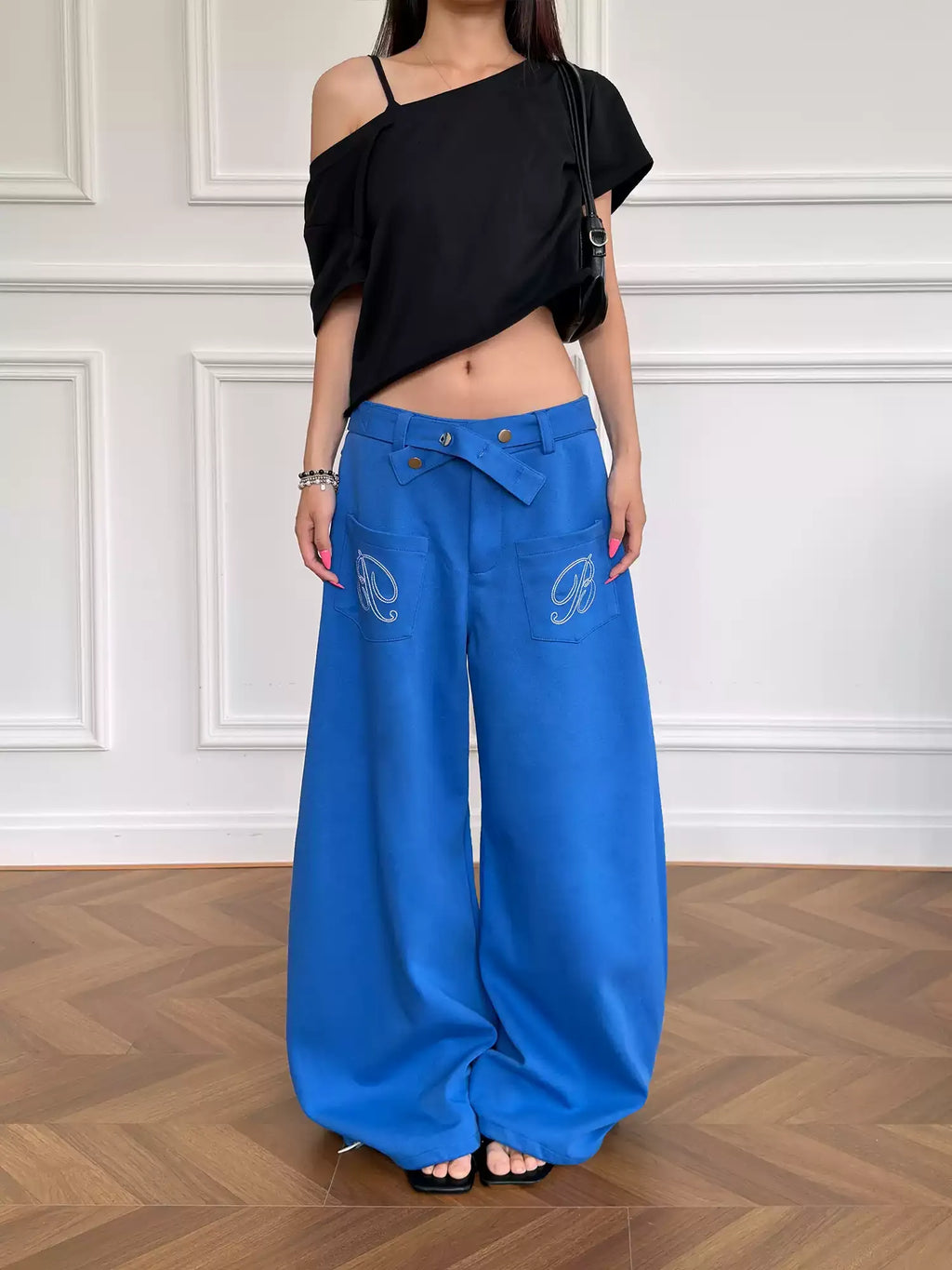 BADMUSE Wing Embroidery Wide-Leg Pants